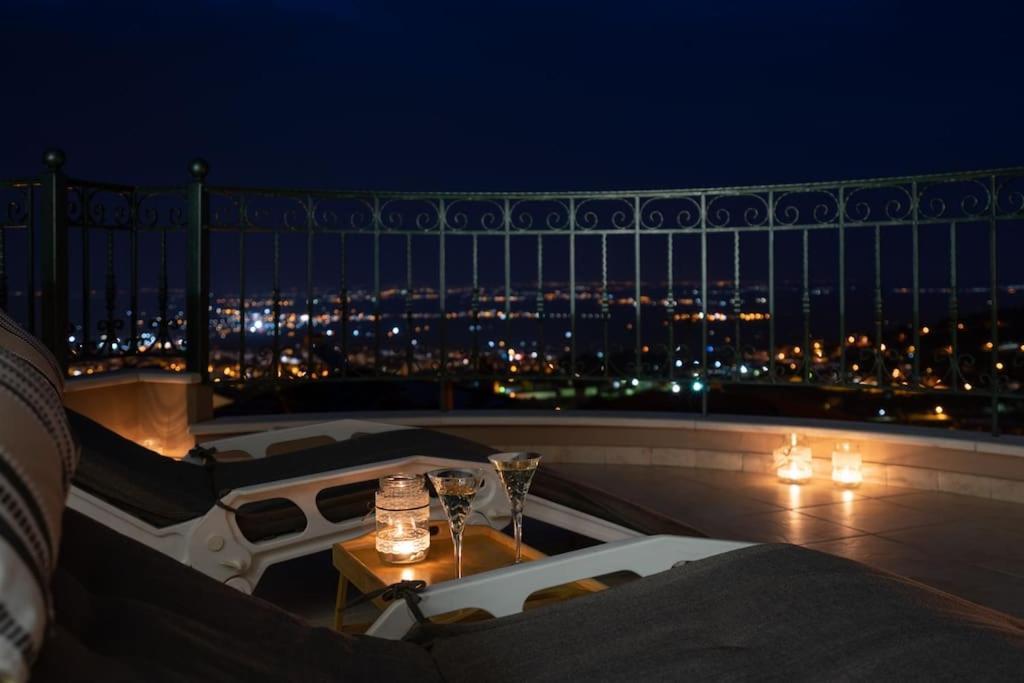 Apartmán Amazing View With Huge Balcony Veria  Exteriér fotografie